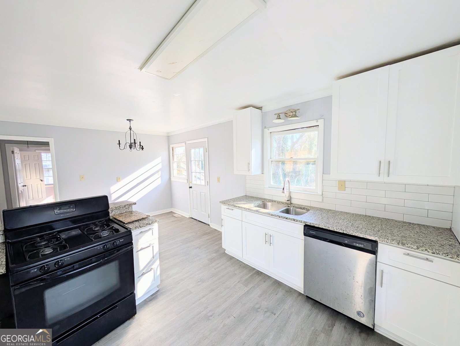 1960 Taylor Avenue East Point - 7