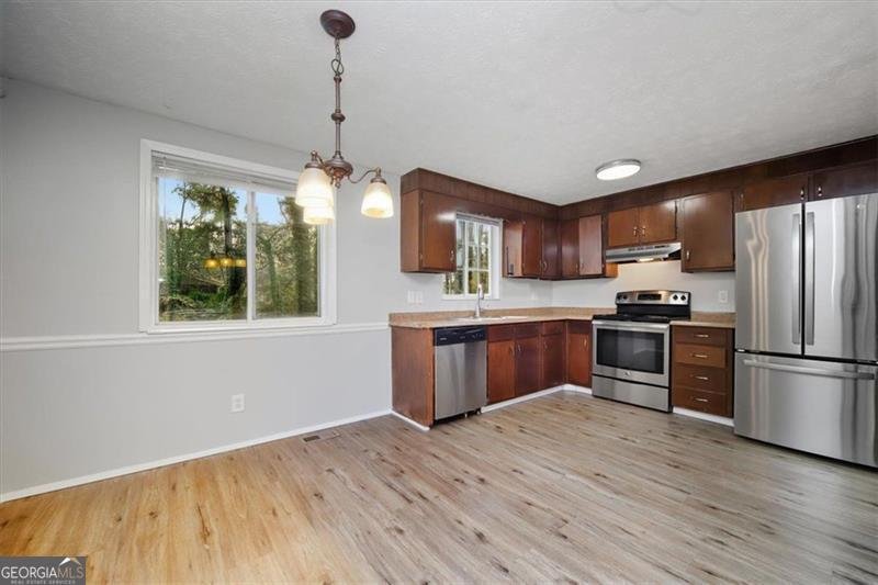 3394 DEARWOOD Lilburn - 25