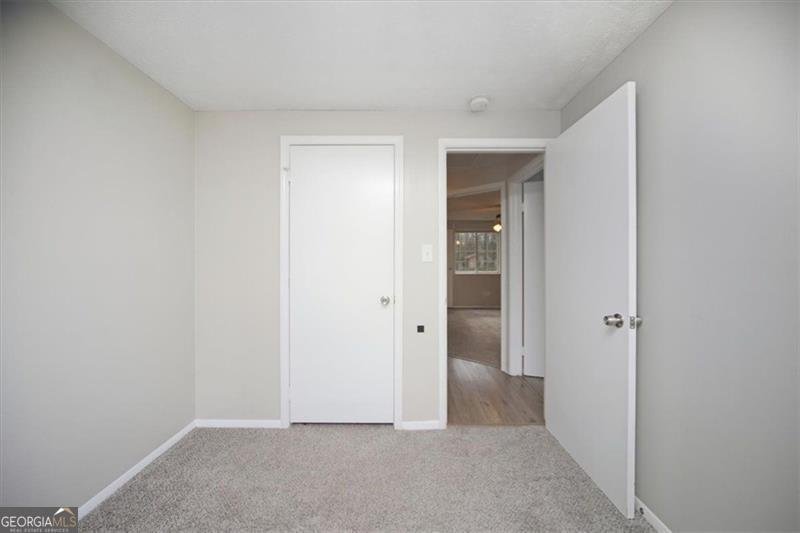 3394 DEARWOOD Lilburn - 33