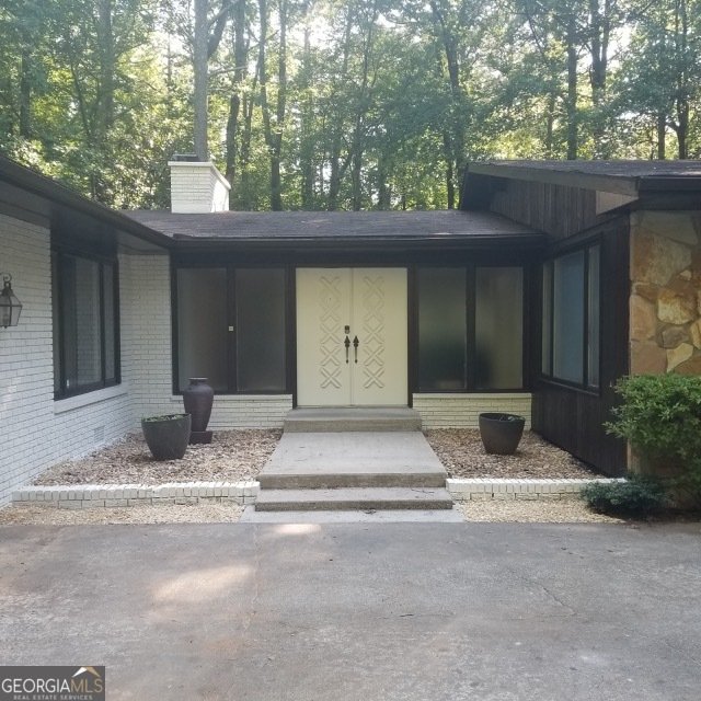 6068 Dee Court Stone Mountain - main photo