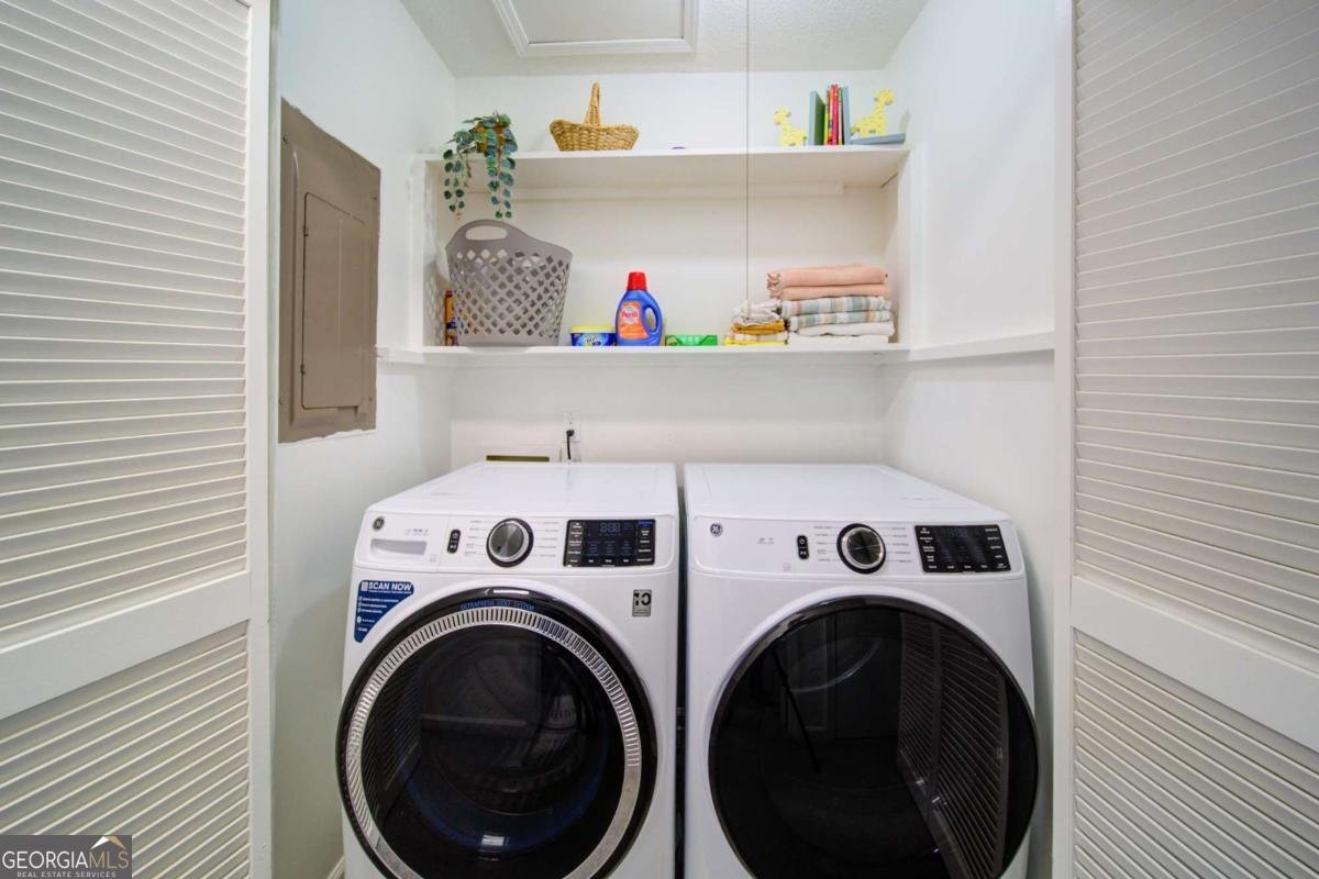 145 Sequoyah Drive Alpharetta - 24