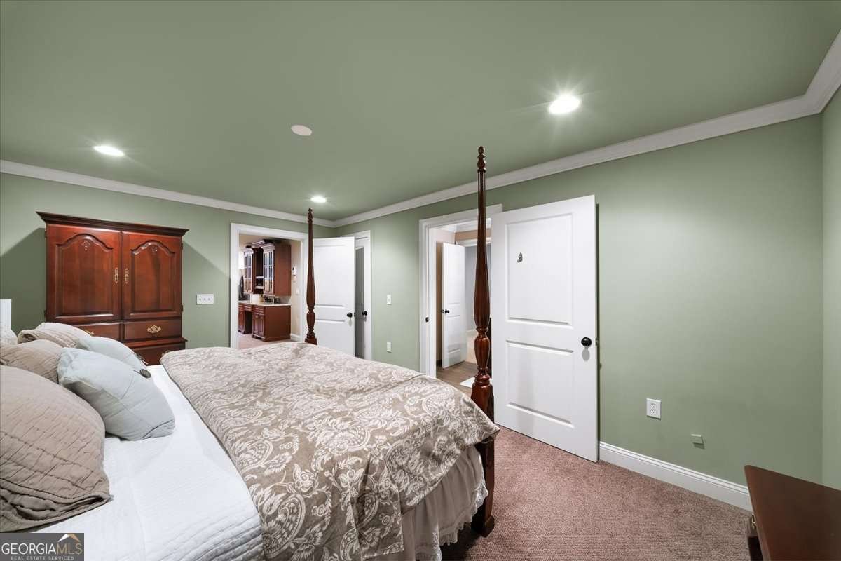 2252 Parkwood Place Court Smyrna - 70