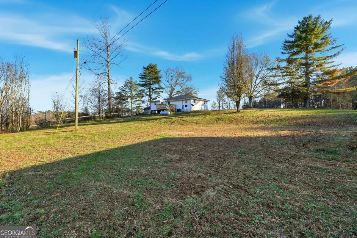 572 Young Loop Fairmount - 23