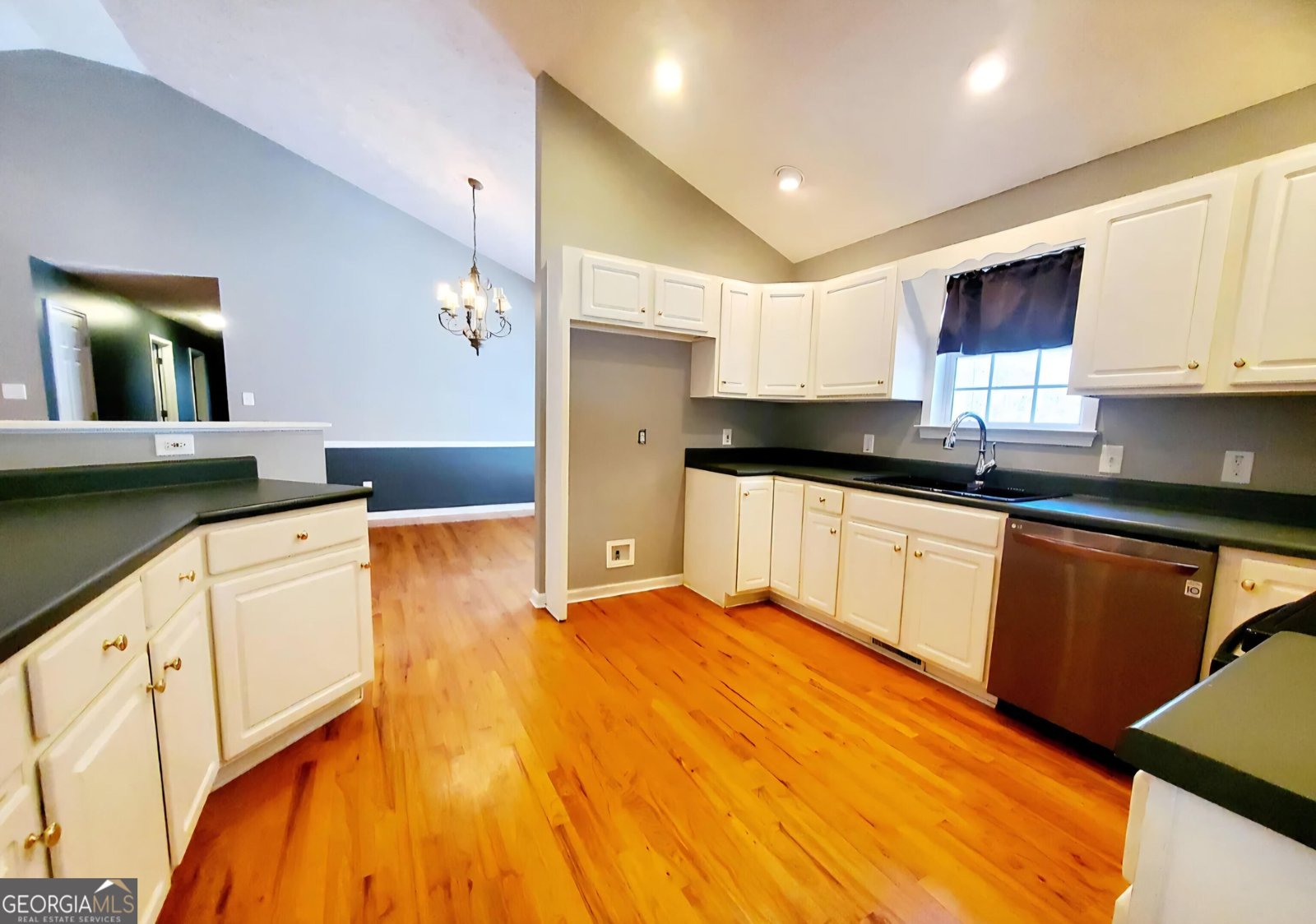 453 Jackson Lake Inn Road Jackson - 9