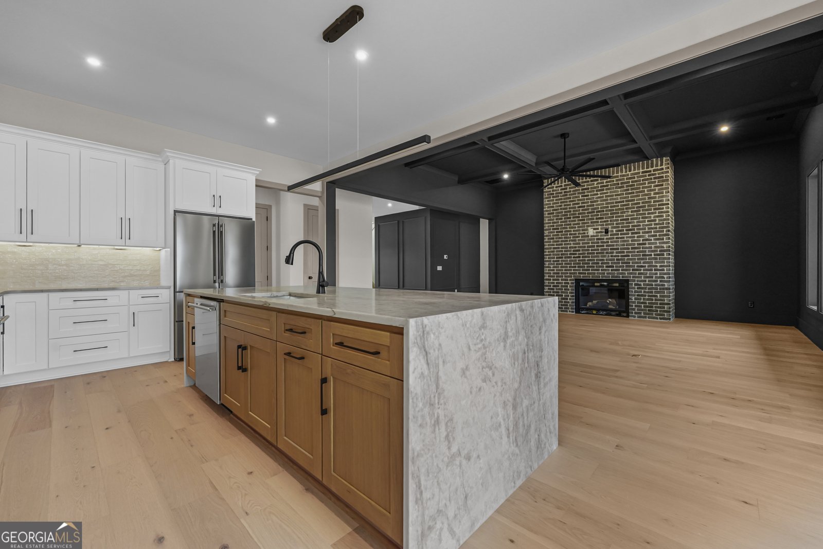 6084 BLUEWATER Boulevard Gainesville - 30