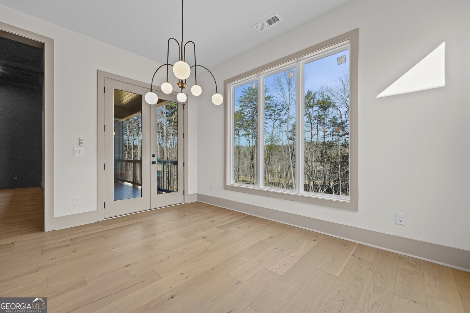 6084 BLUEWATER Boulevard Gainesville - 33