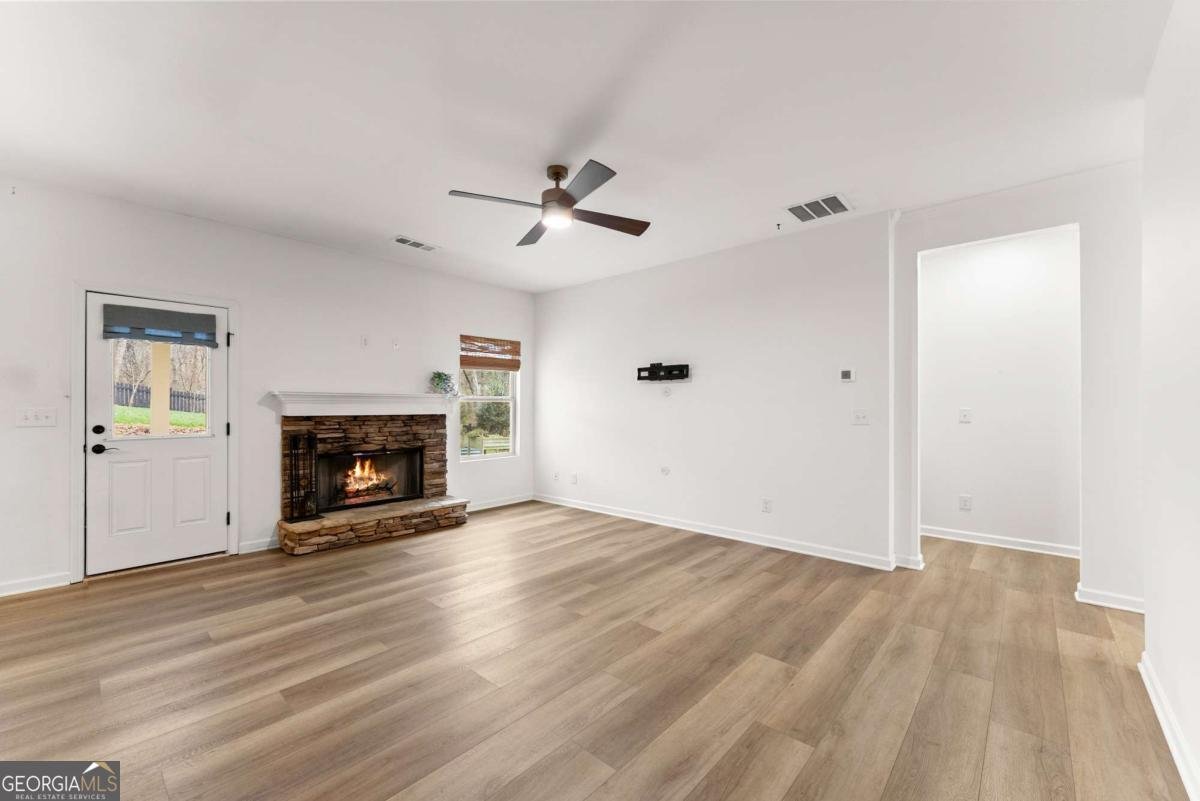 137 Bryn Drive Dawsonville - 20