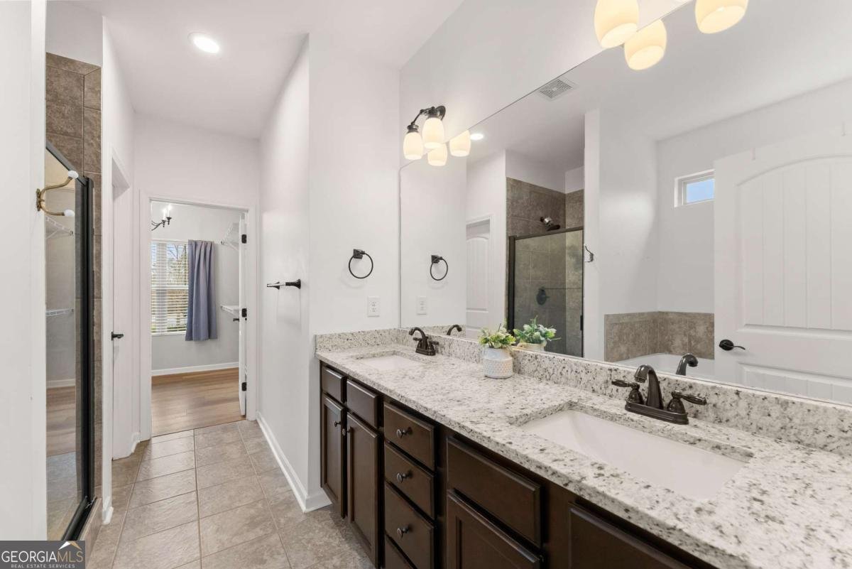 137 Bryn Drive Dawsonville - 27