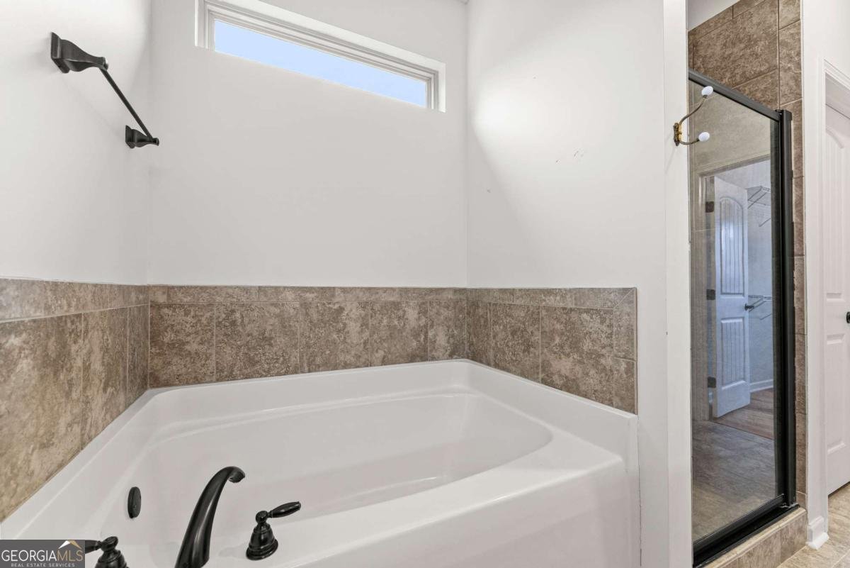 137 Bryn Drive Dawsonville - 28