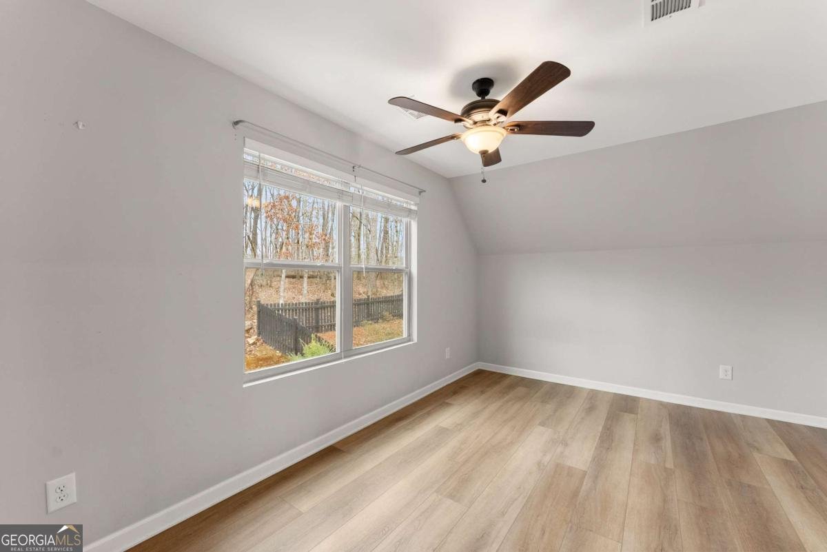 137 Bryn Drive Dawsonville - 33