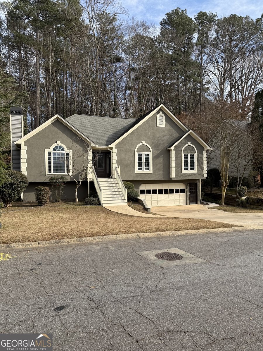 3030 Wellcrest Drive Kennesaw - main photo
