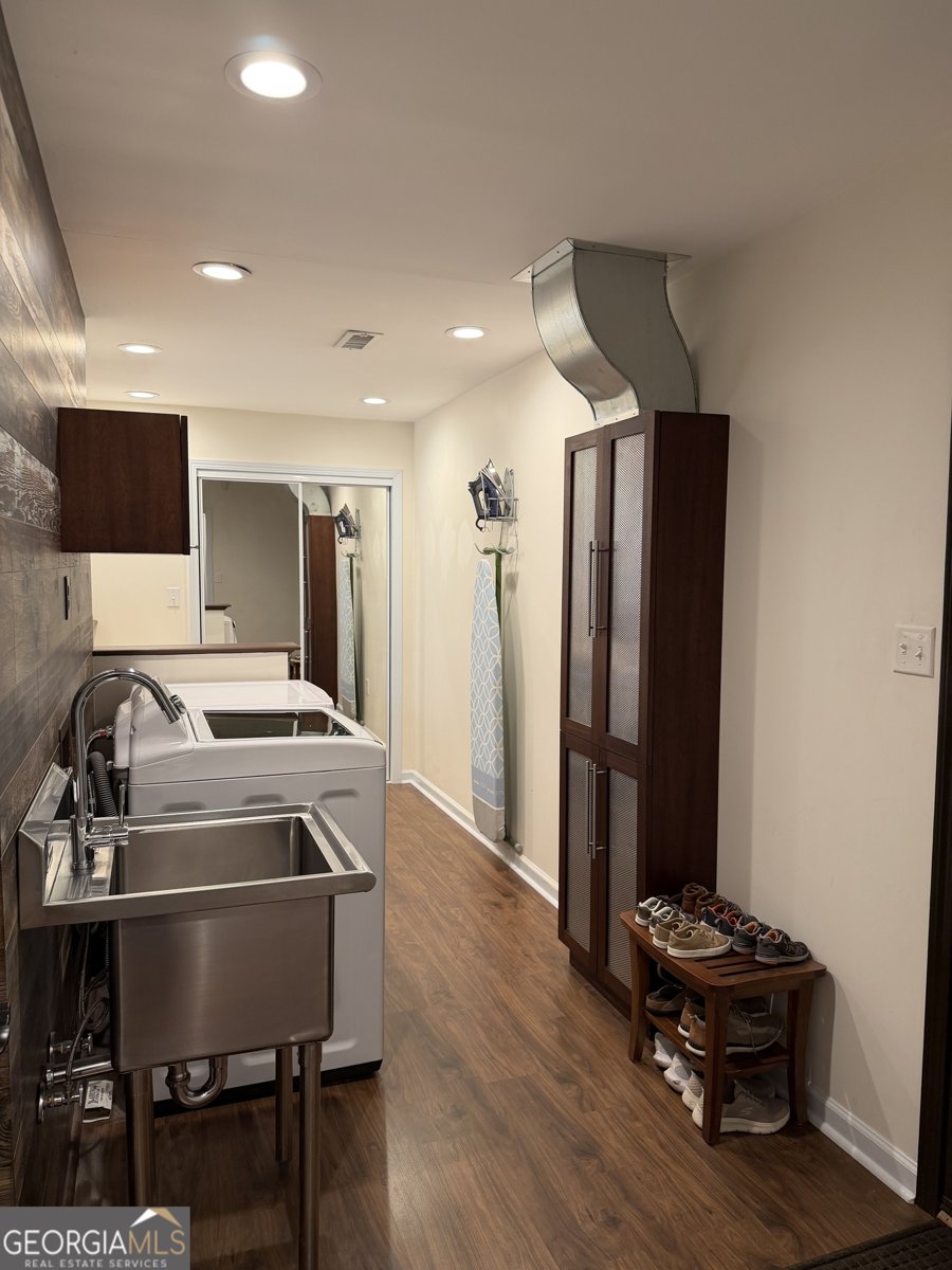 3030 Wellcrest Drive Kennesaw - 24