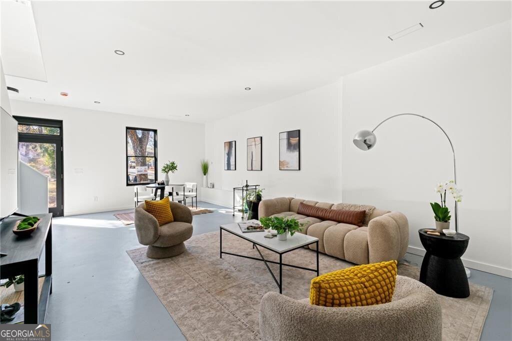 1062 Peeples Street Atlanta - 31