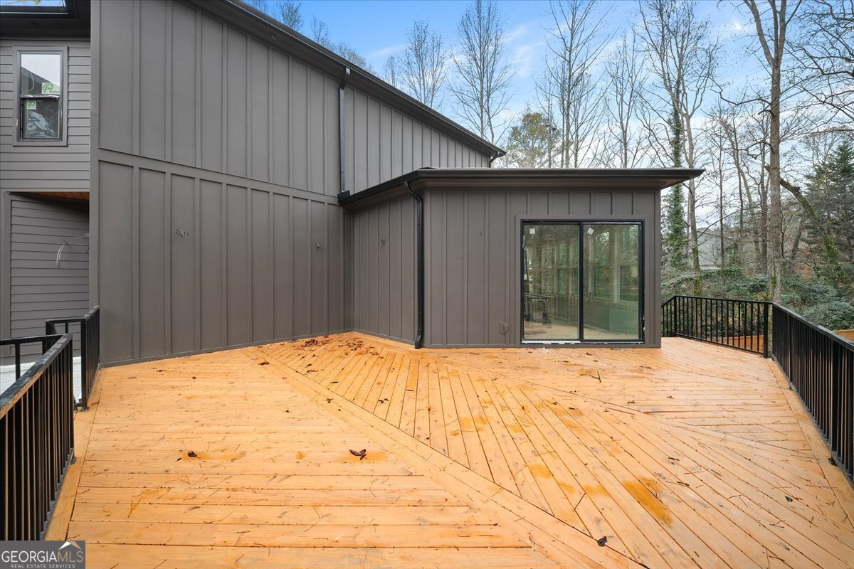 132 Lakeshore Drive Marietta - 27