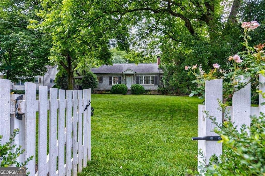 1407 Merry Lane Atlanta - main photo