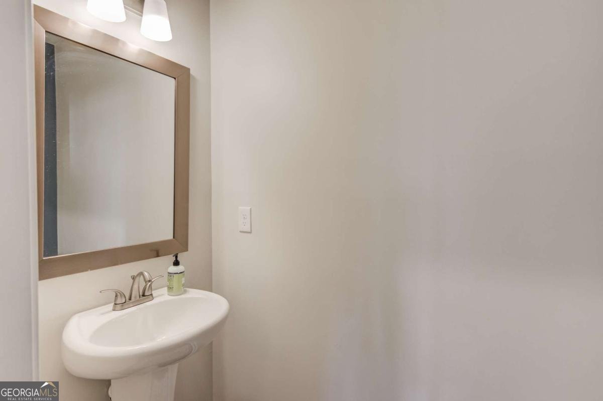 956 Brighton Park Circle Hoschton - 22