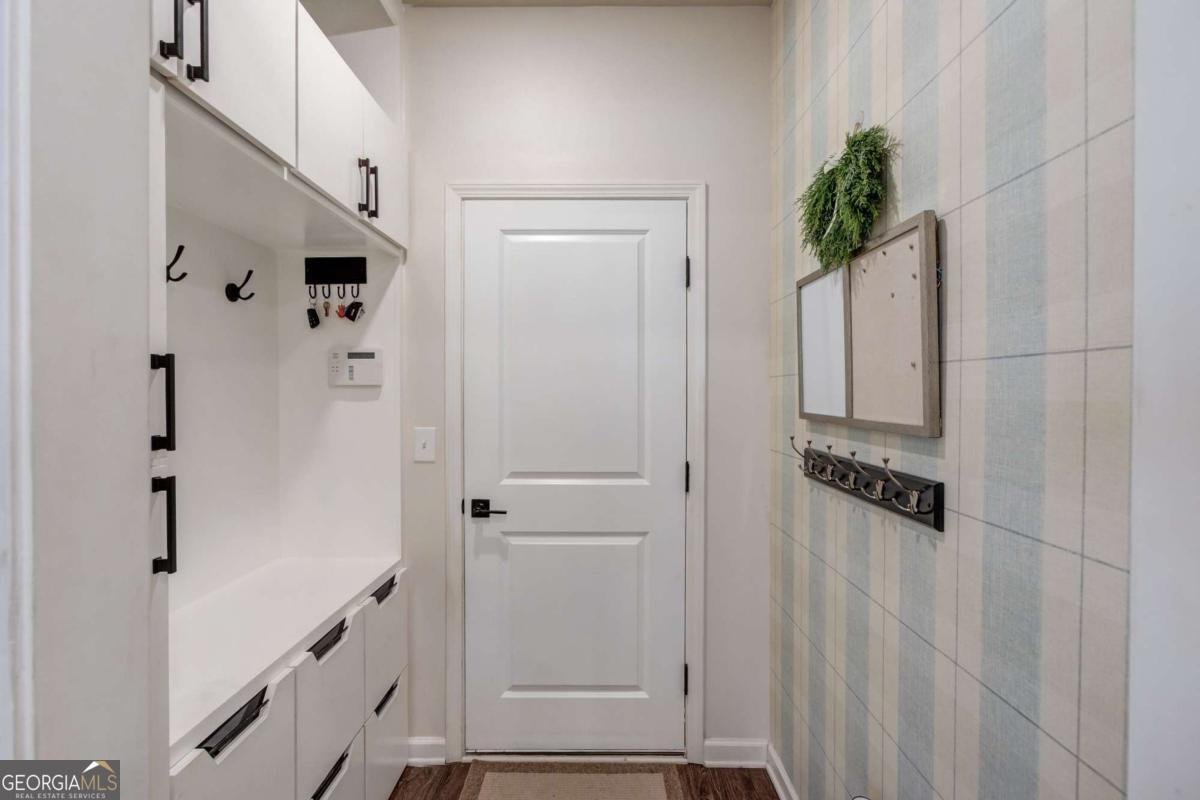 956 Brighton Park Circle Hoschton - 23