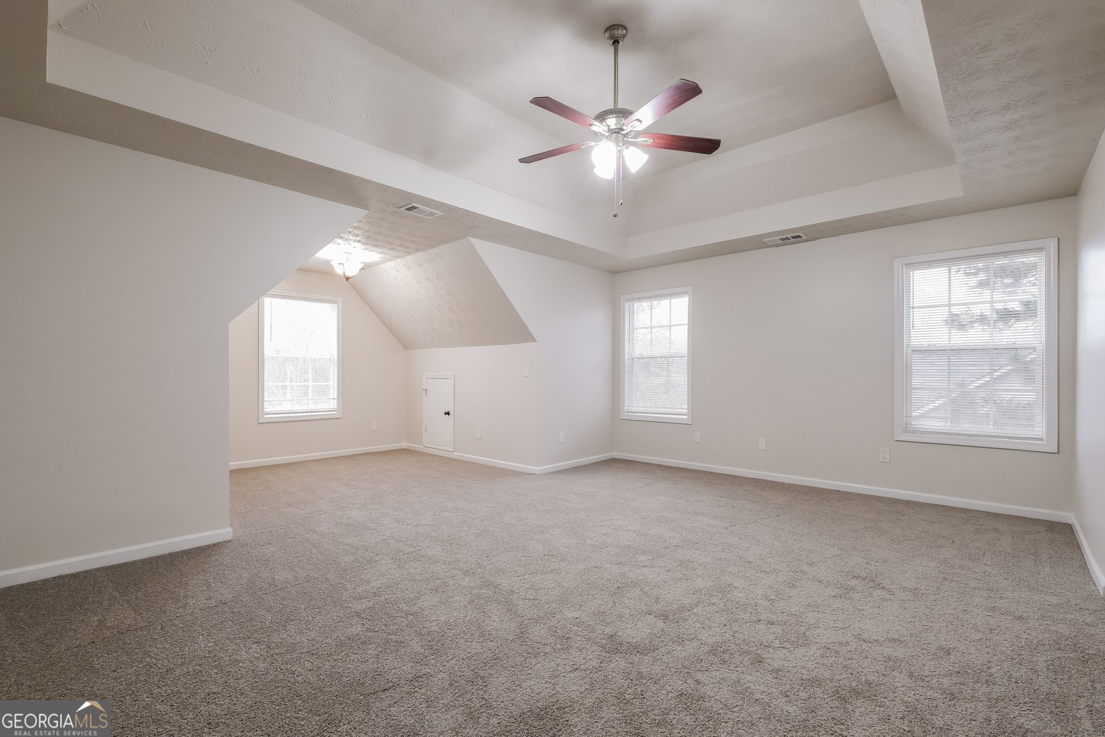 7078 Reserve Court Flowery Branch - 11