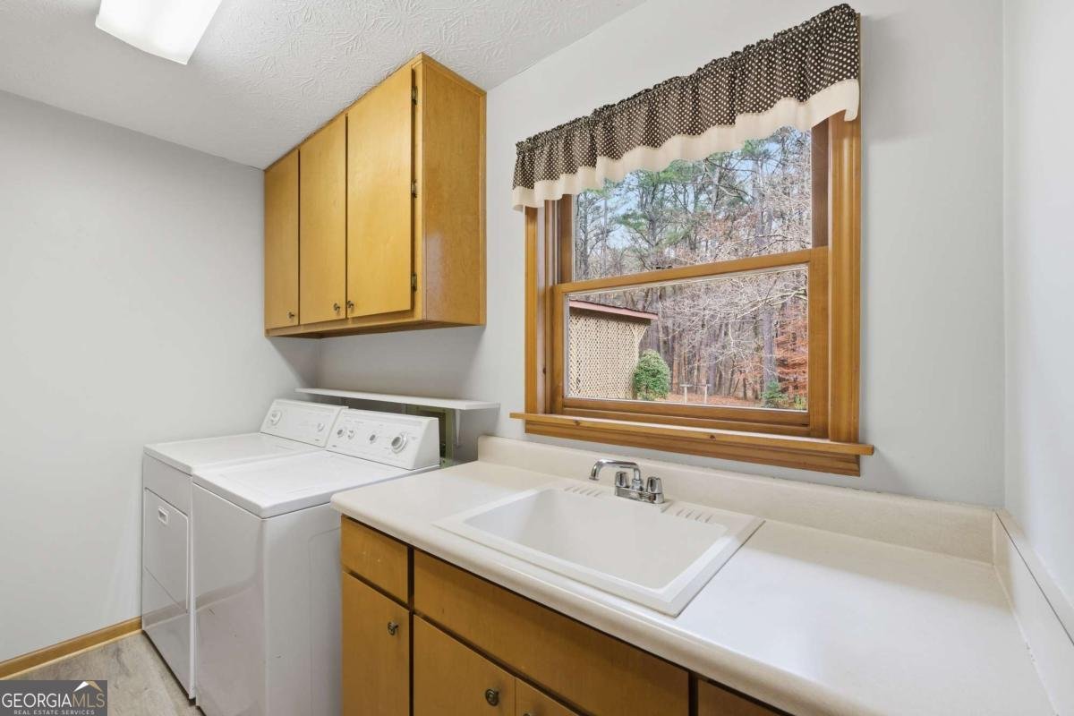 2876 Old Peachtree Road Dacula - 23