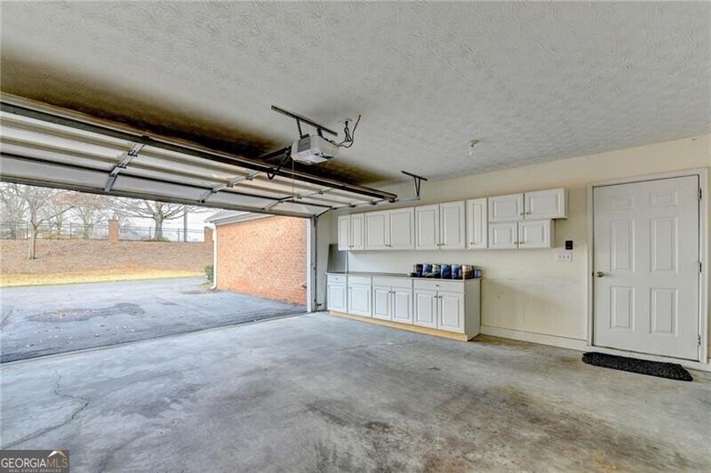 4520 Orchard Trace Roswell - 34