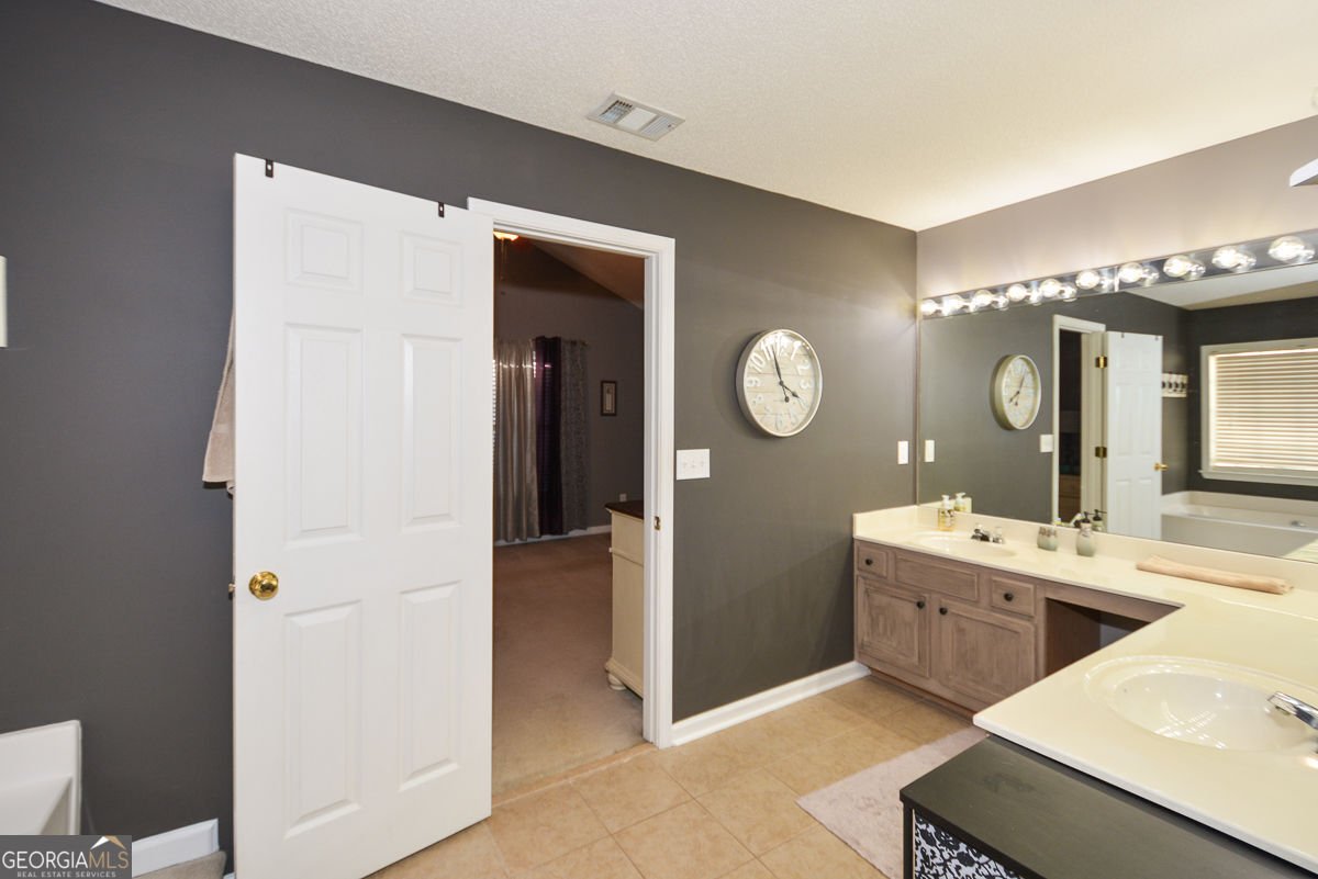 211 Ashland Drive Woodstock - 25