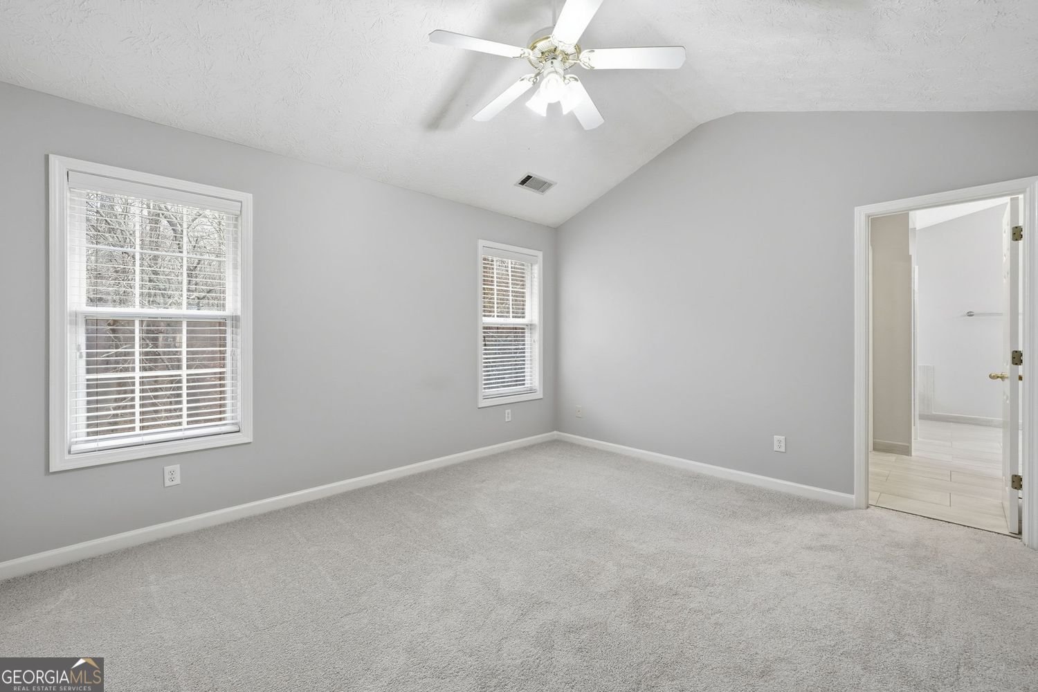 2748 Links Overlook Drive Dacula - 10