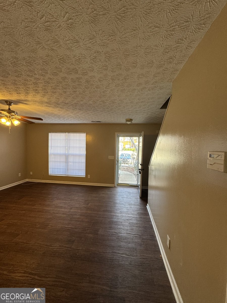 5869 Strathmoor Manor Circle Lithonia - 9