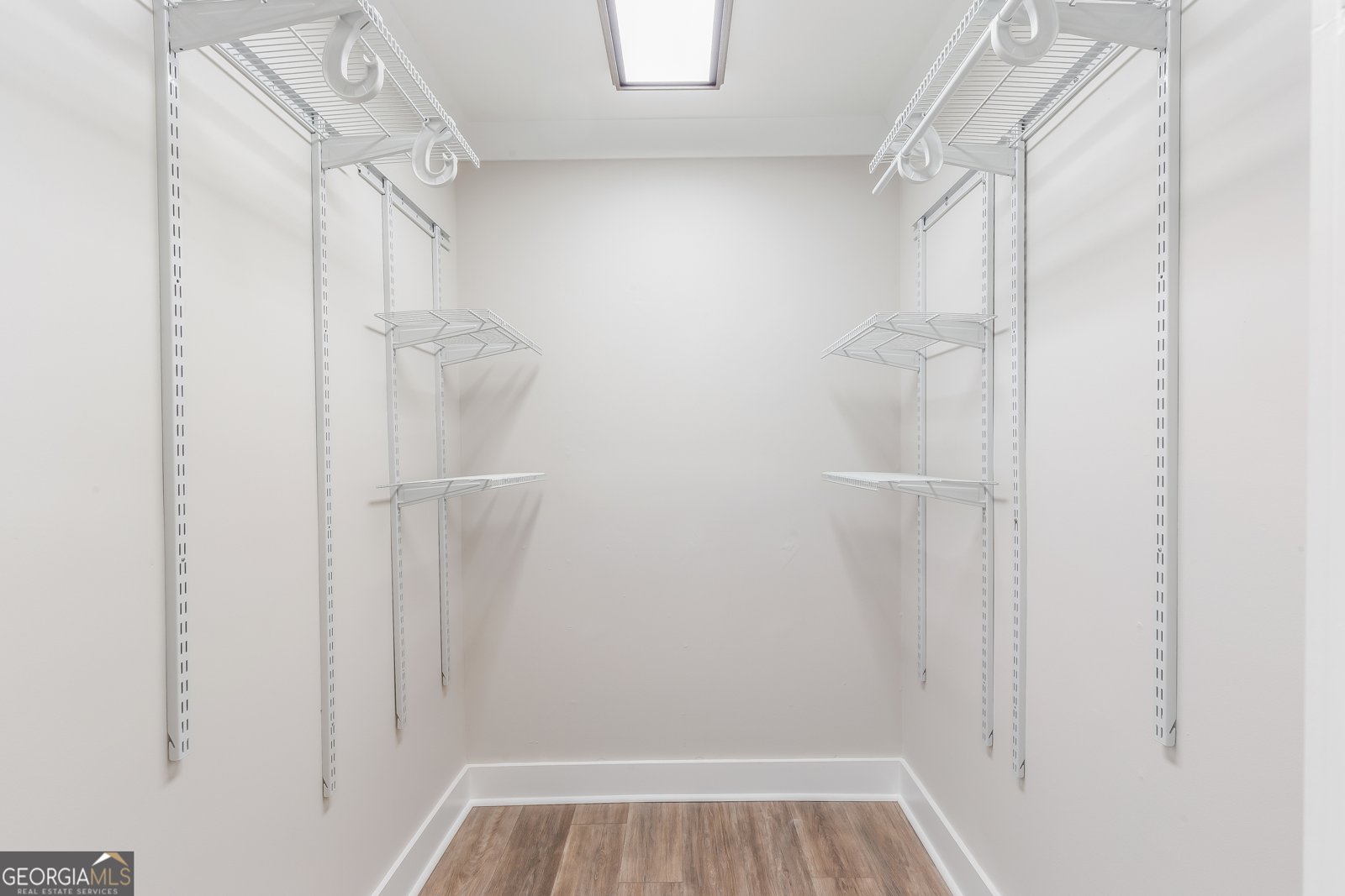 2260 Old Spring Road Smyrna - 17