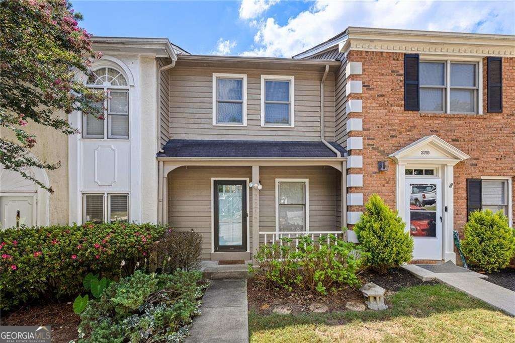 2217 Spring Walk Court Atlanta - main photo