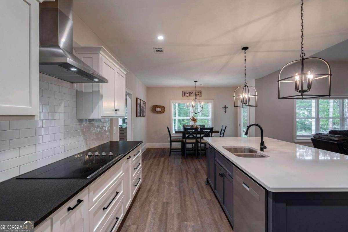 1120 Pearl Way Bogart - 26