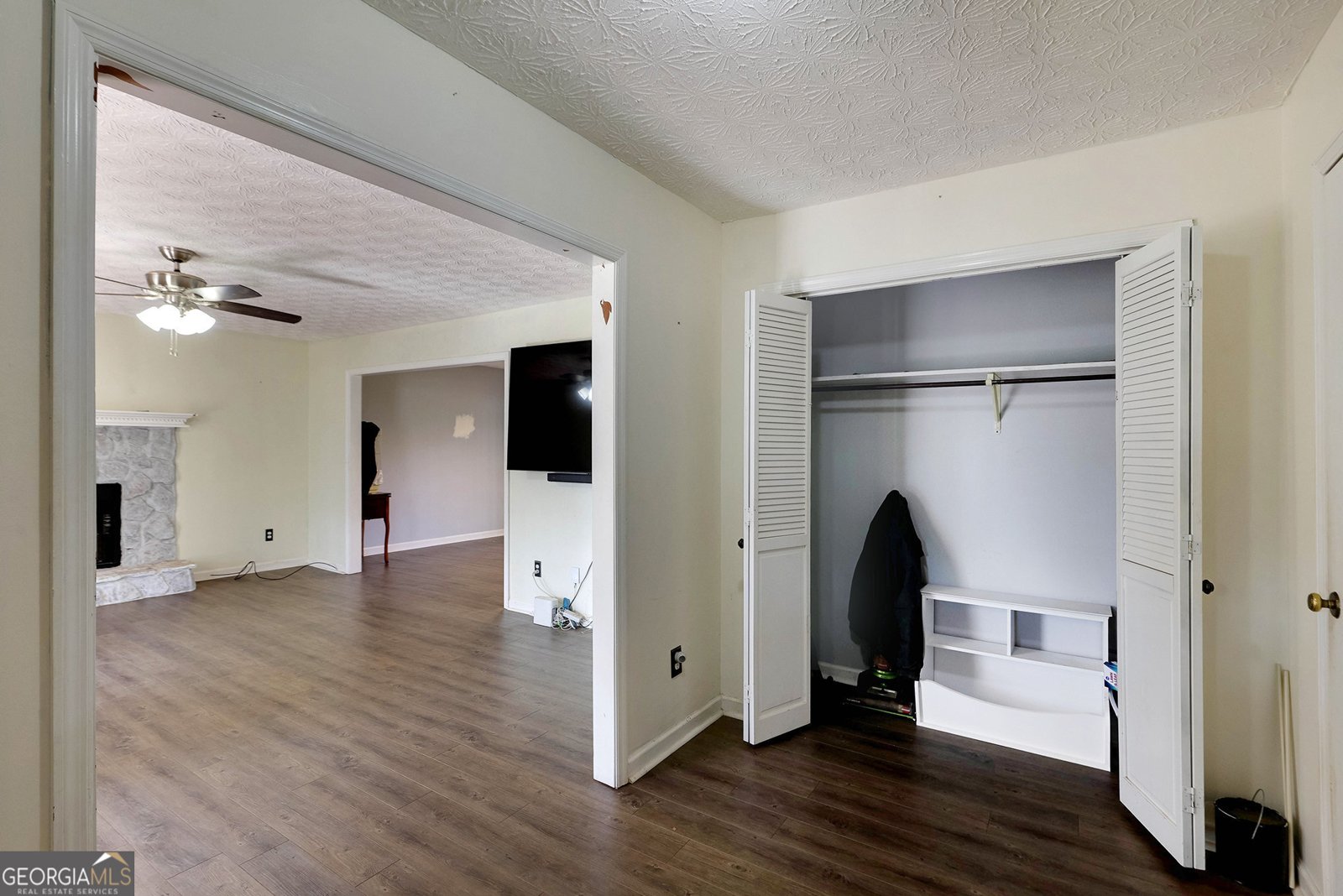 211 Powder Mill Drive Dallas - 29