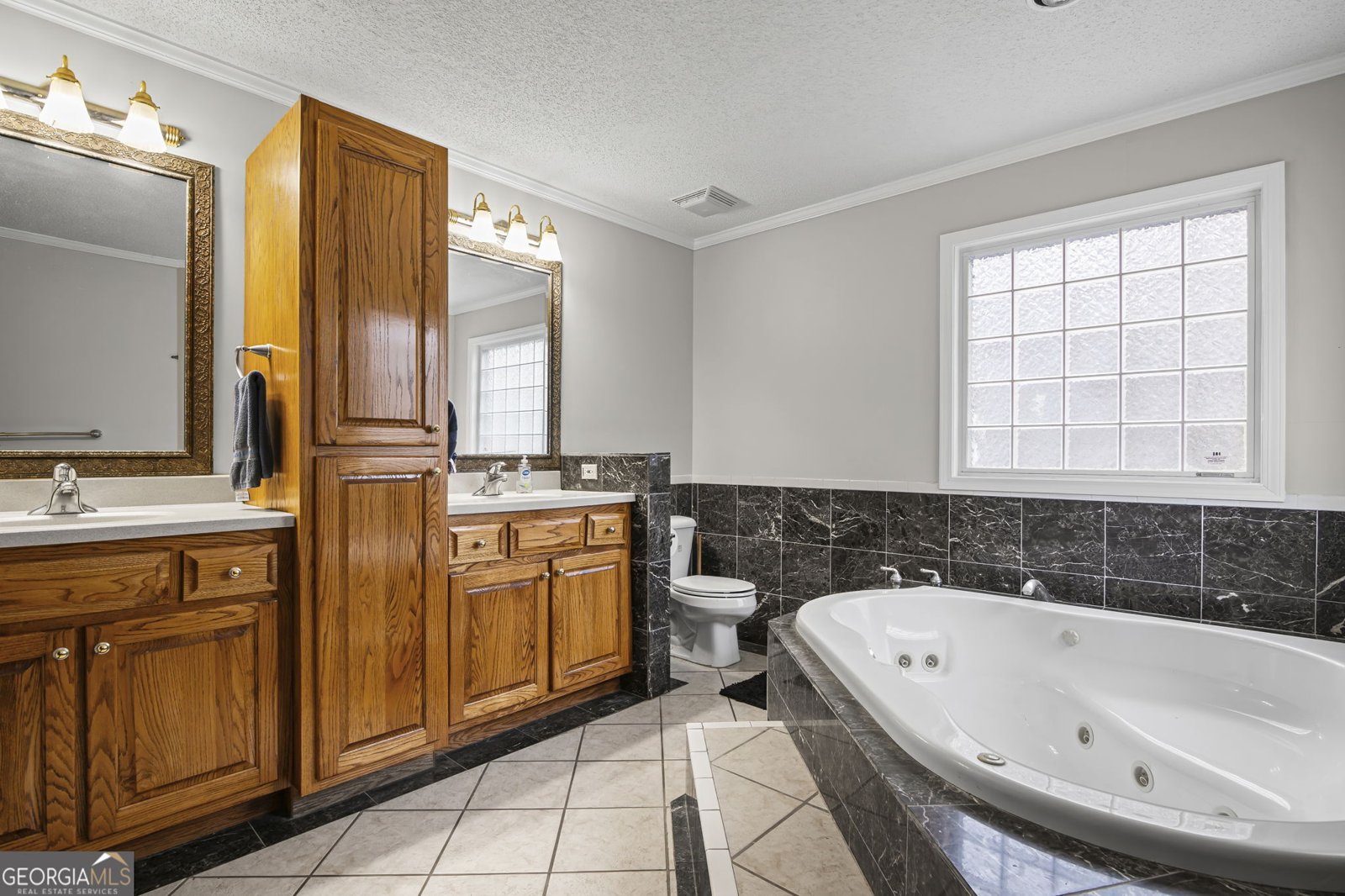 8 Cameron Street Moreland - 26