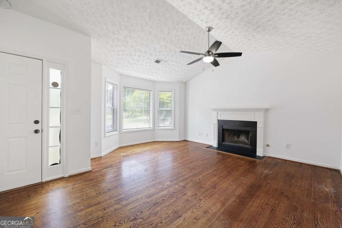 1093 Athena Court Acworth - 3