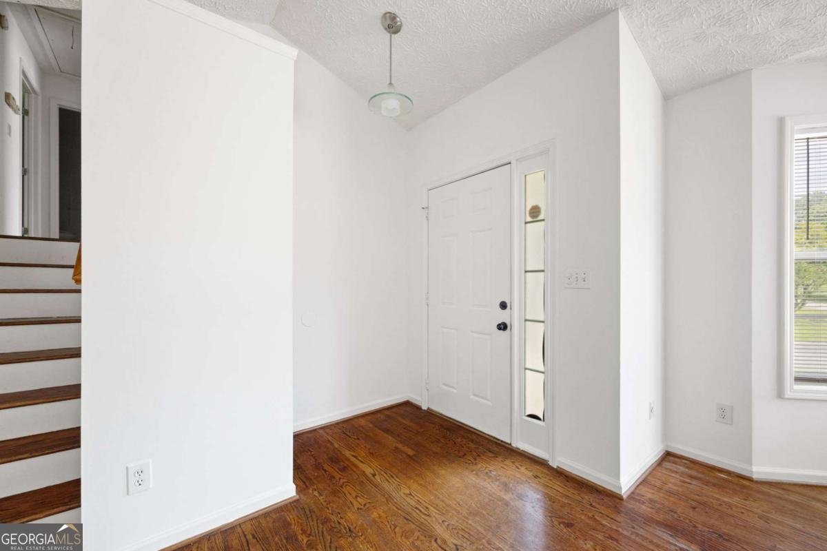 1093 Athena Court Acworth - 4