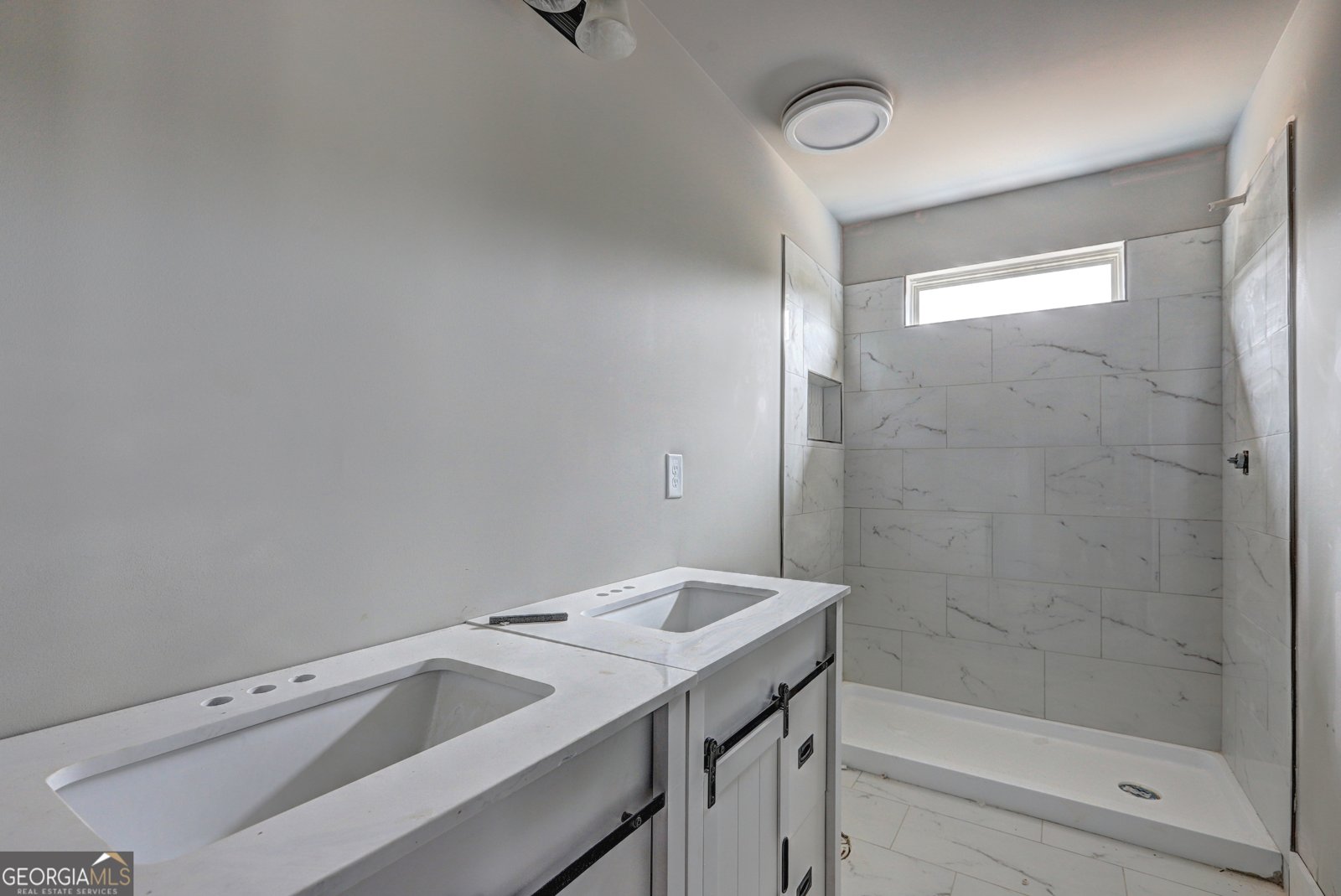 432 Johnson Road Oxford - 34