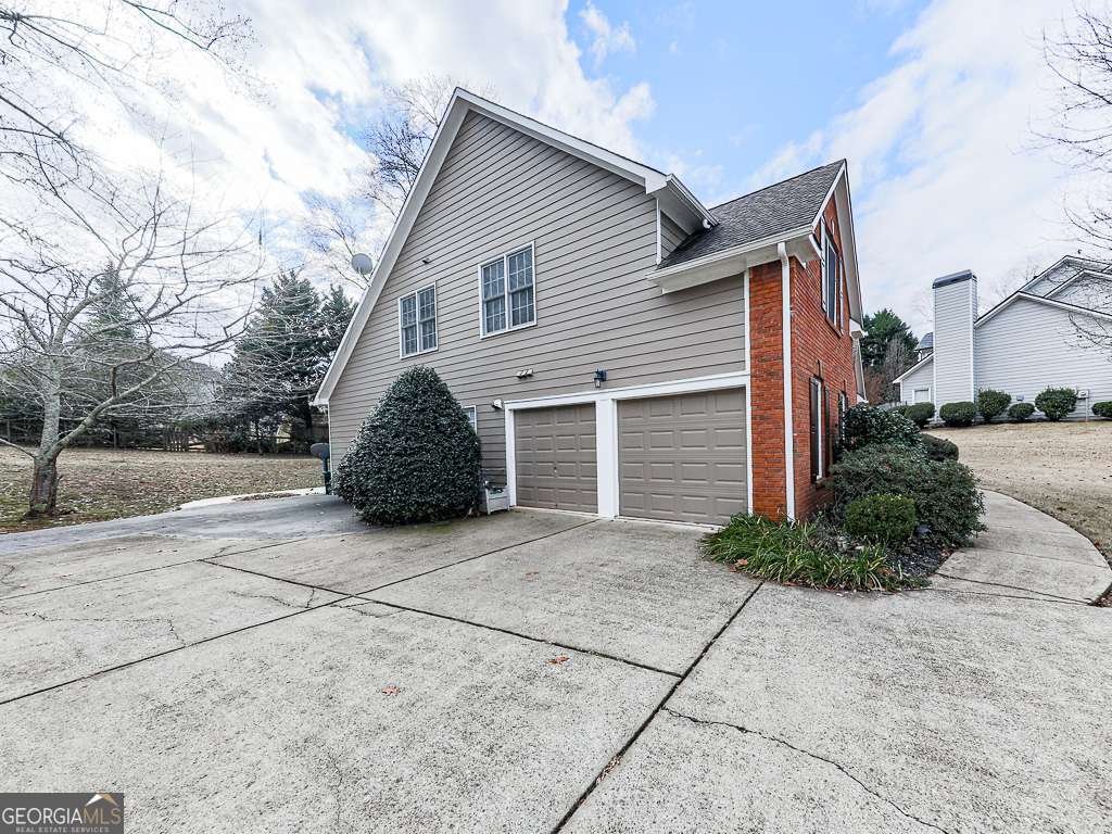 306 Avery Creek Way Canton - 31