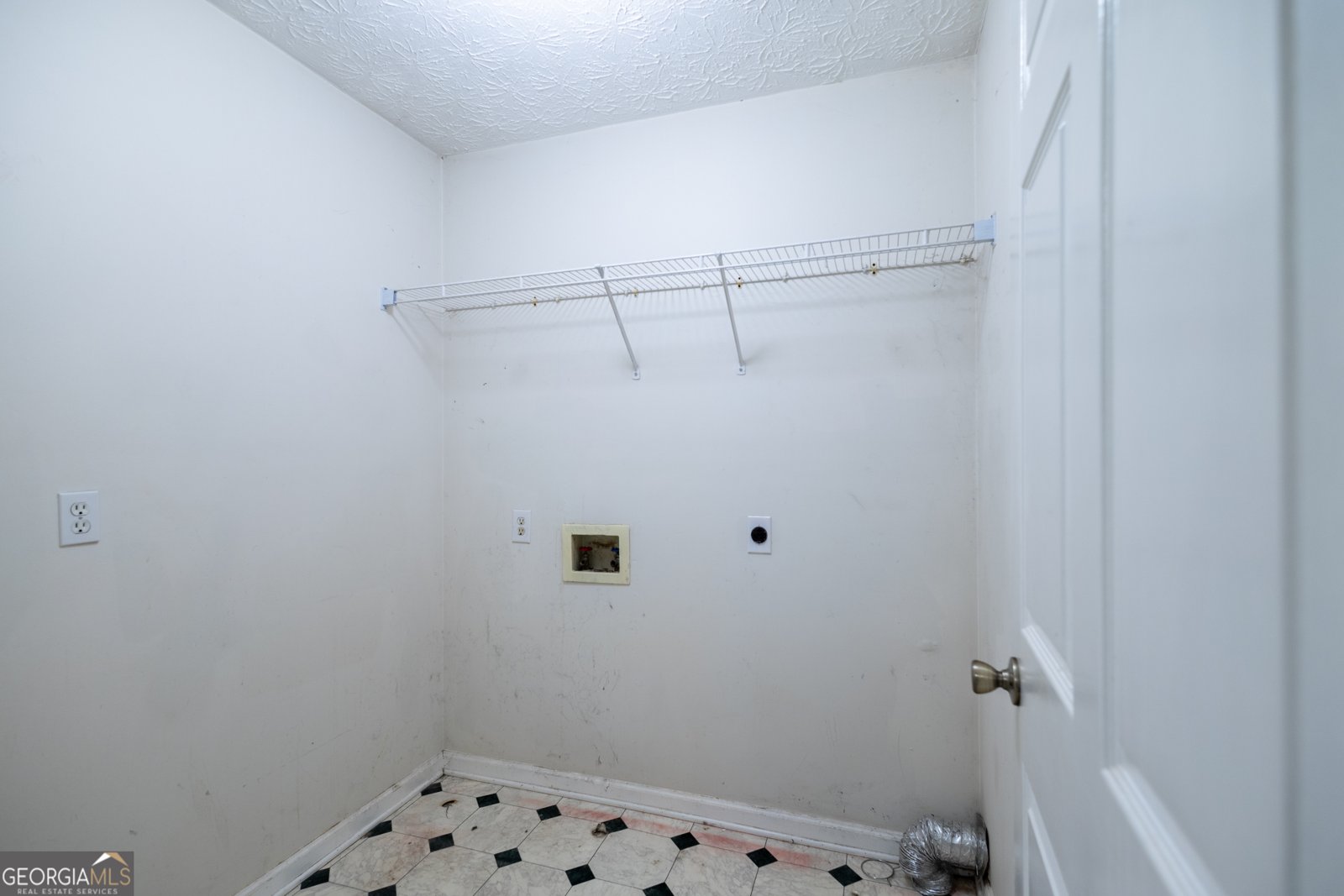 585 Cowan Road Covington - 21