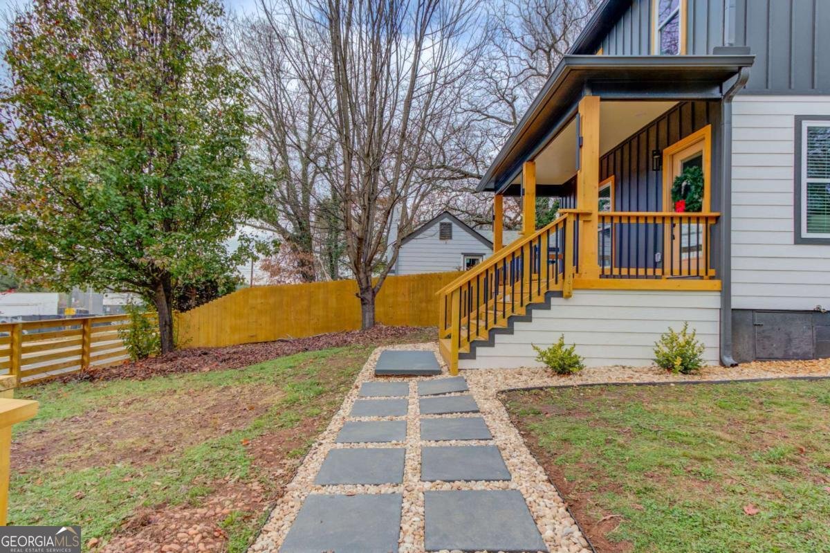 1902 Memorial Drive Atlanta - 3