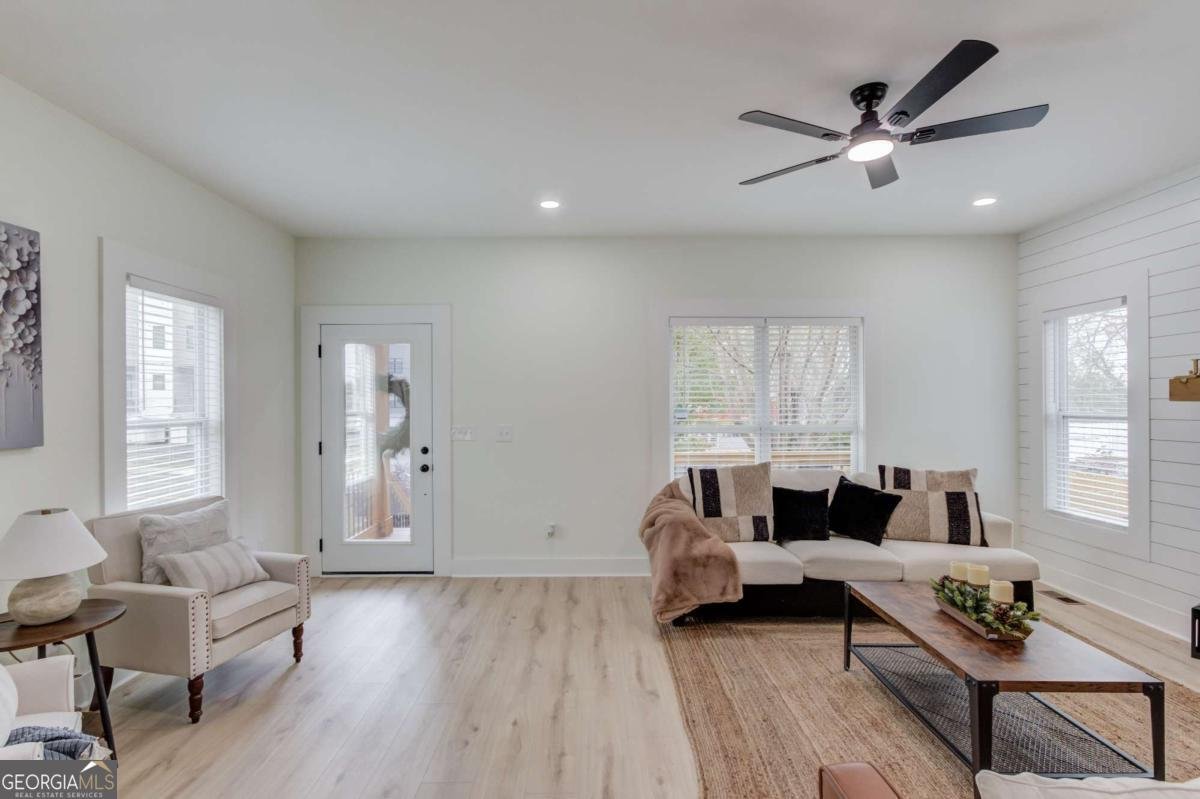 1902 Memorial Drive Atlanta - 9