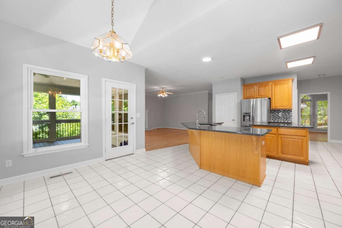 3334 Trails End Road Roswell - 10