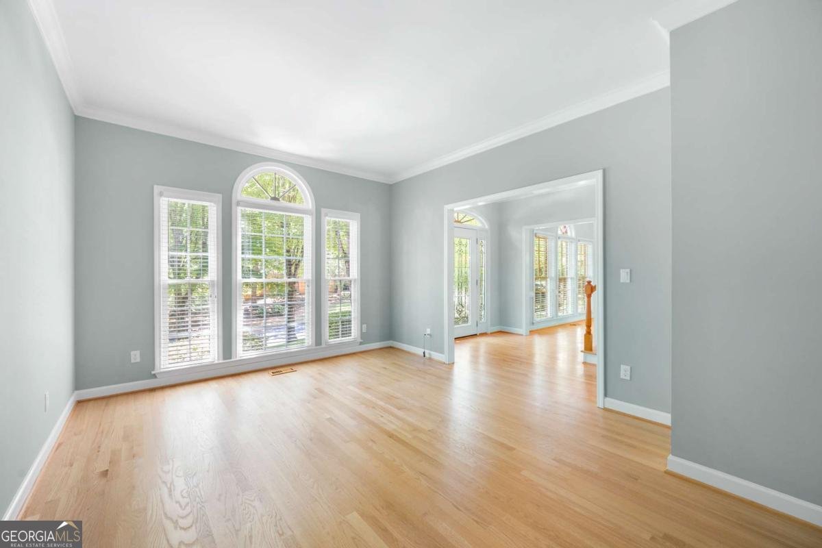 3334 Trails End Road Roswell - 3