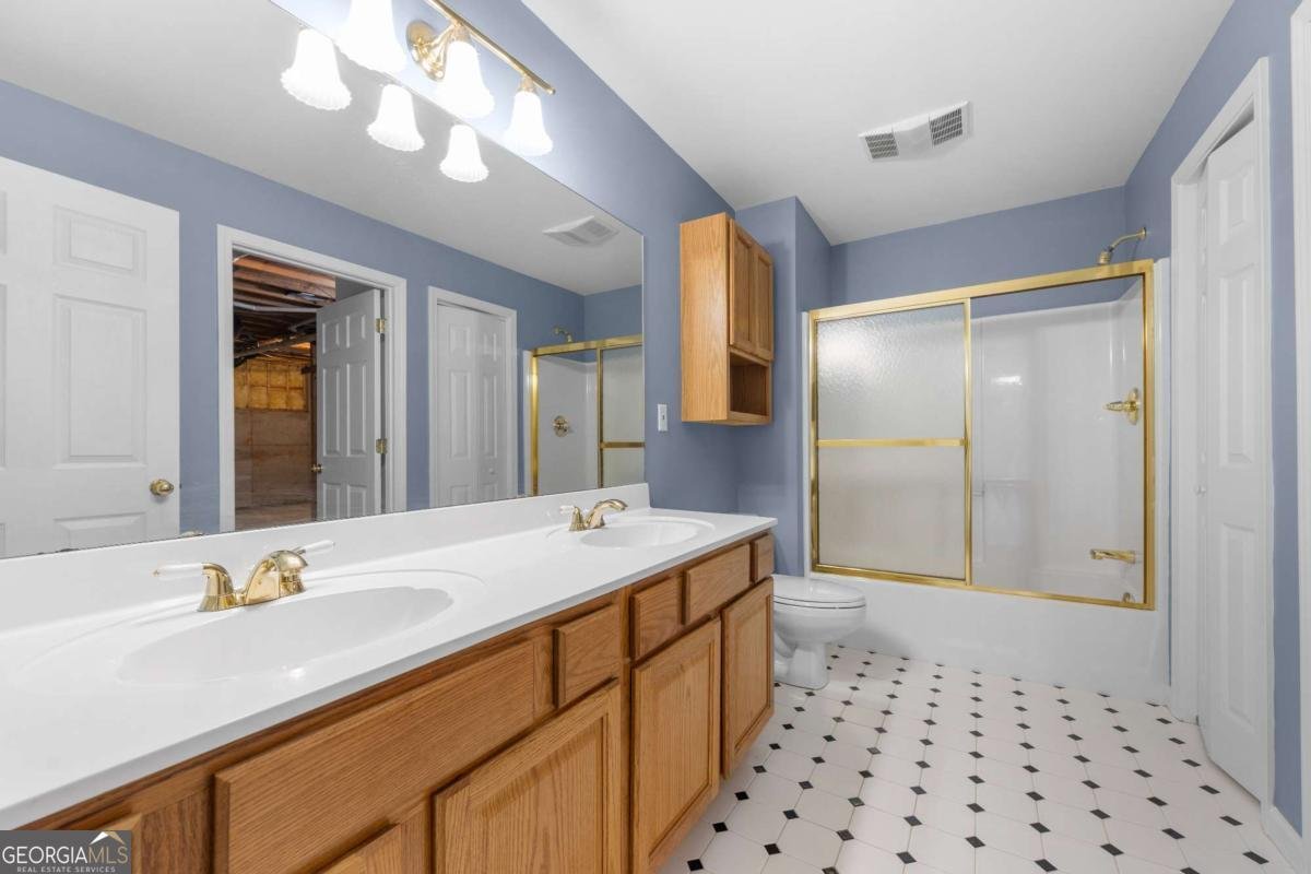 3334 Trails End Road Roswell - 43