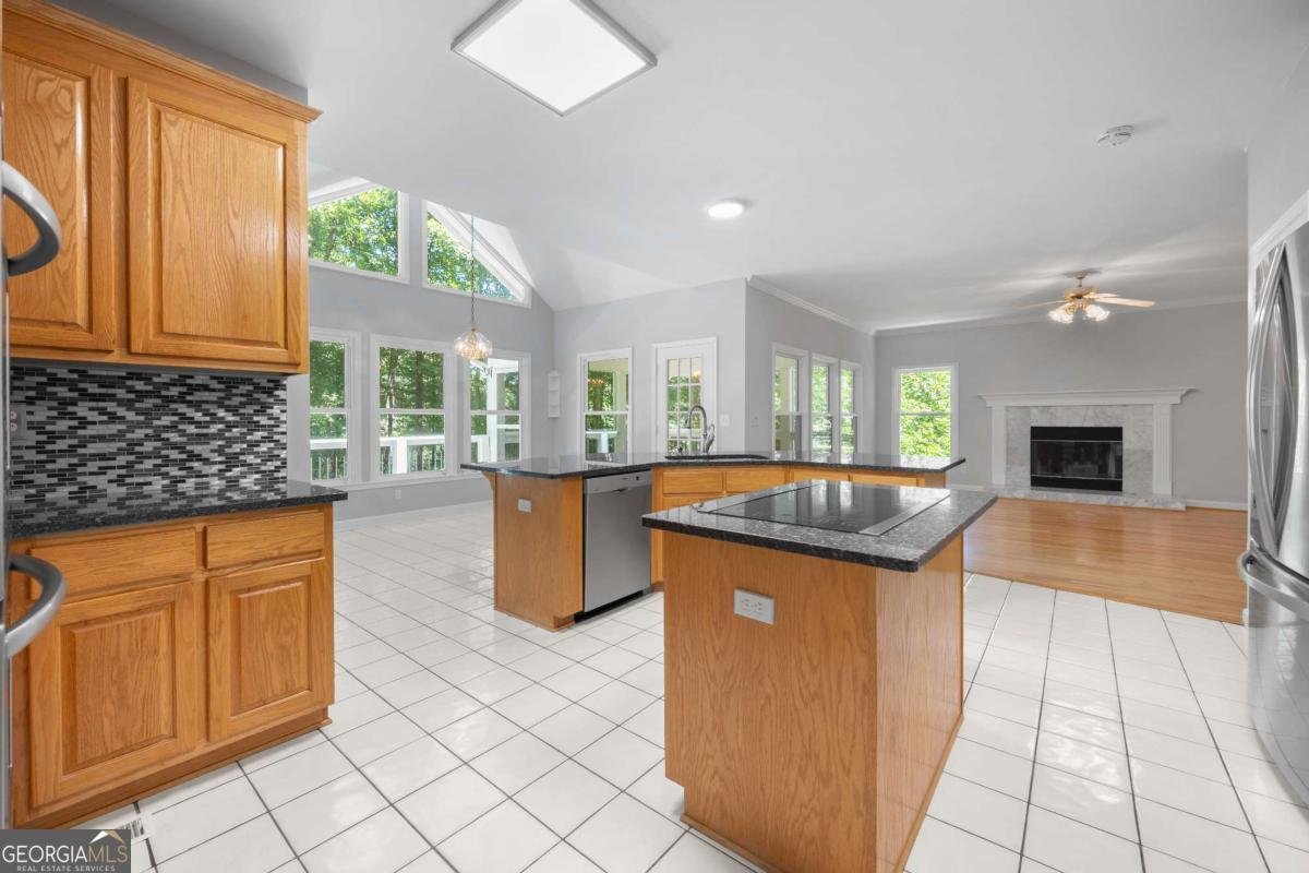 3334 Trails End Road Roswell - 7