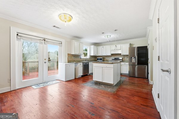 1078 Pine Acre Drive Sugar Hill - 8