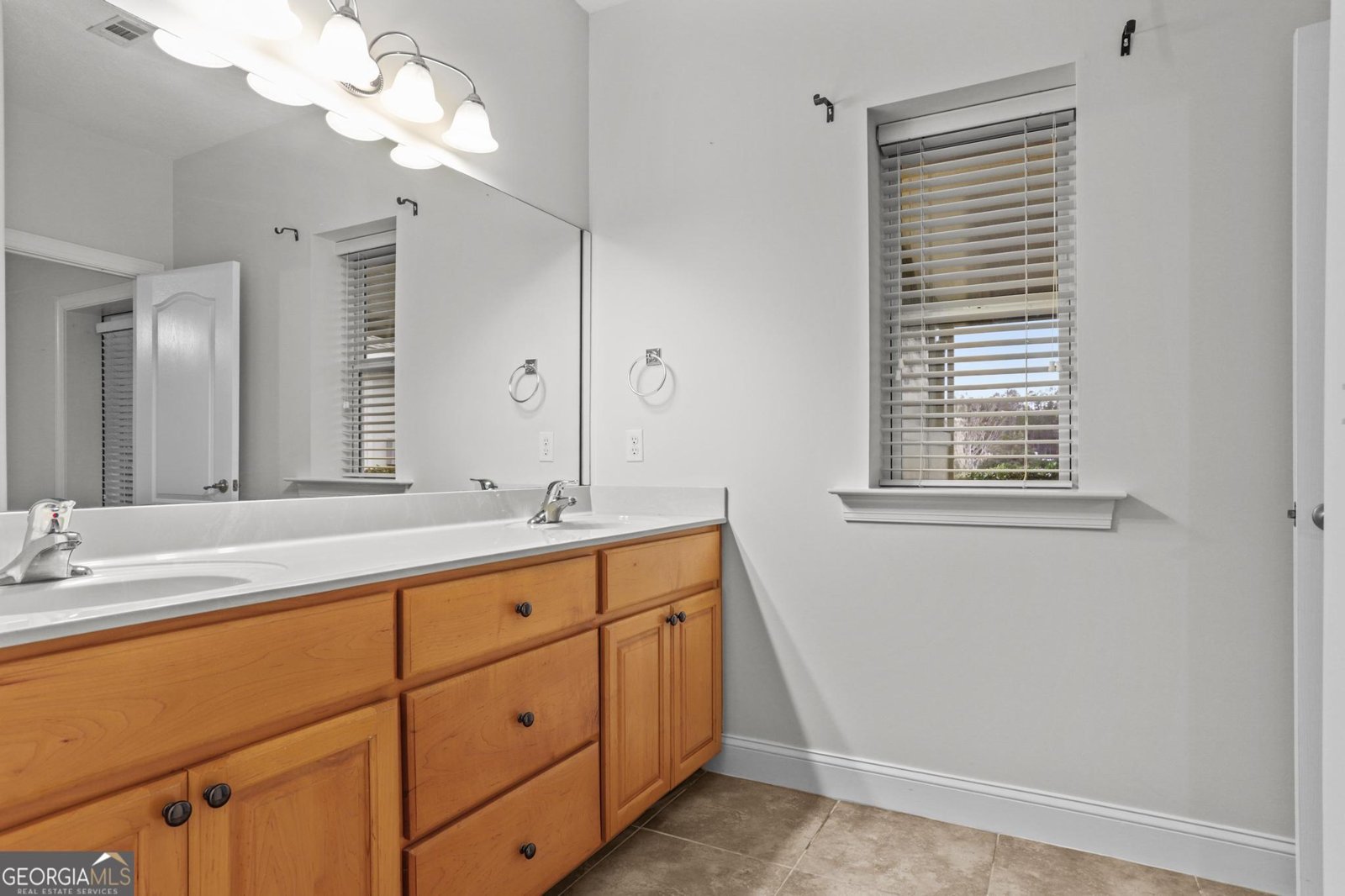 19 Coastal Walk Saint Marys - 31