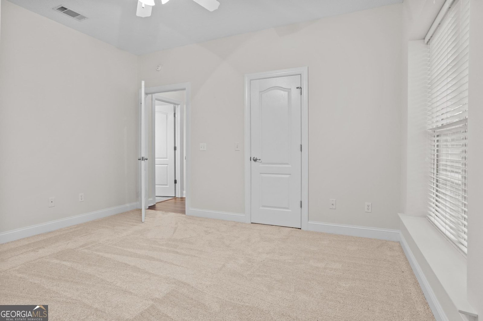 19 Coastal Walk Saint Marys - 34