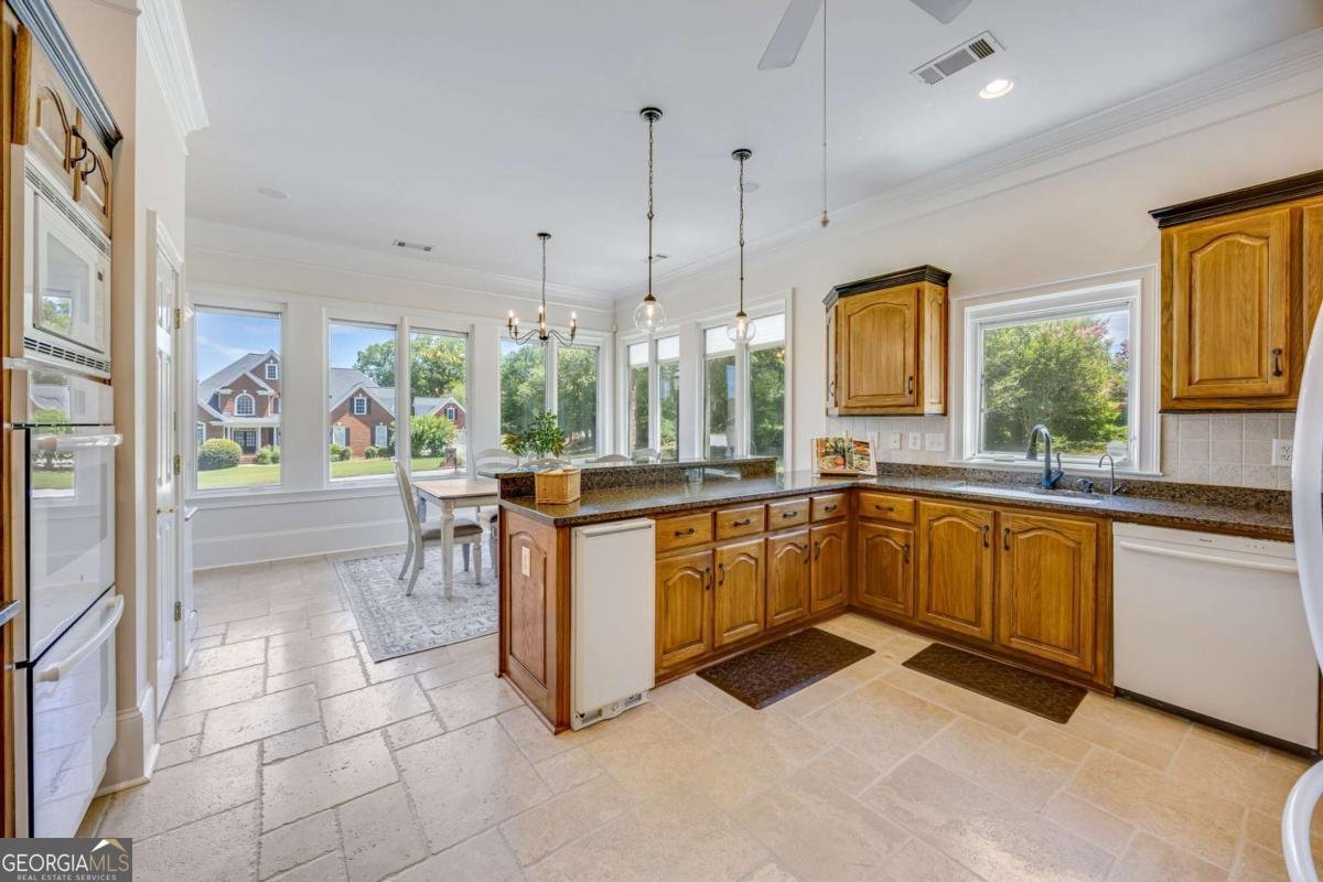 1885 Silver Oak Drive Bethlehem - 8