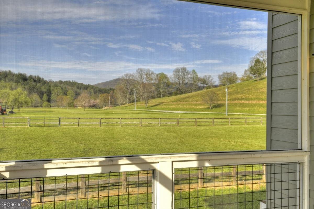 47 Downy Road Blue Ridge - 58