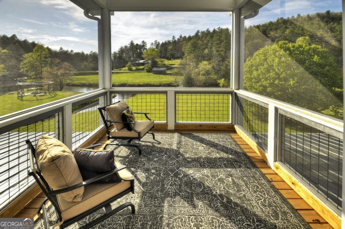 47 Downy Road Blue Ridge - 82