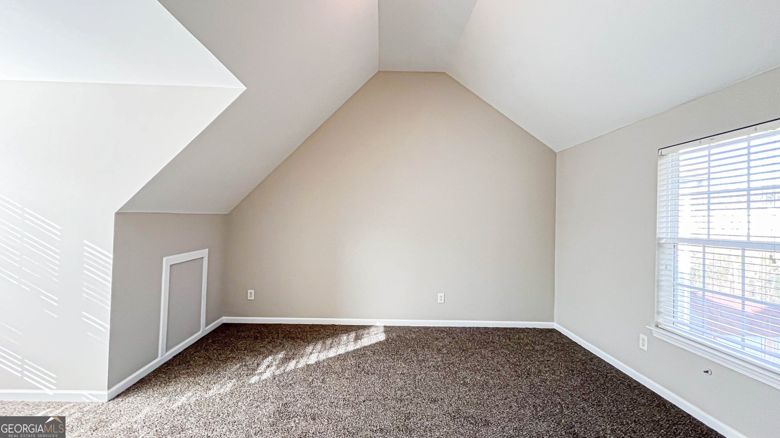 1106 Oak Hollow Lane Hampton - 23